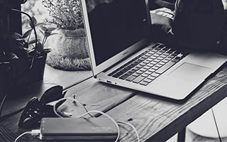 开云体育-21世纪湖人热火才是总决赛主角！恩怨情仇超越比赛